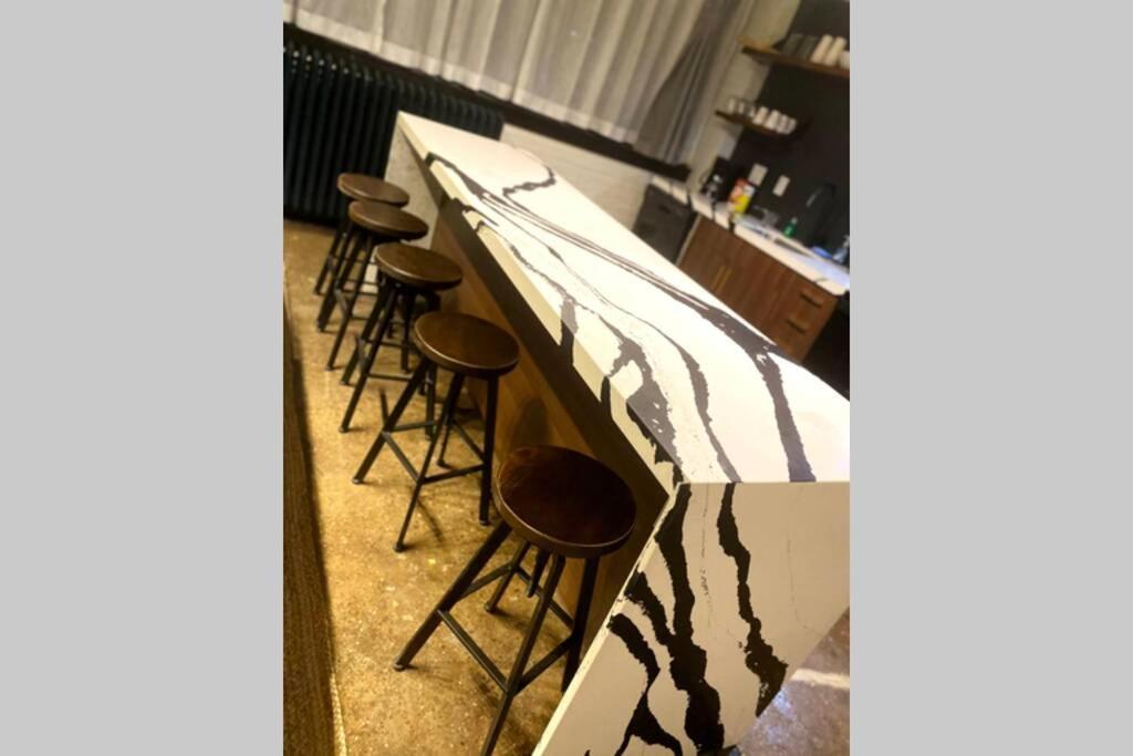 3E-*Renovated* 5 Min To Upmc Shadyside, Sleeps 6 Leilighet Pittsburgh Eksteriør bilde